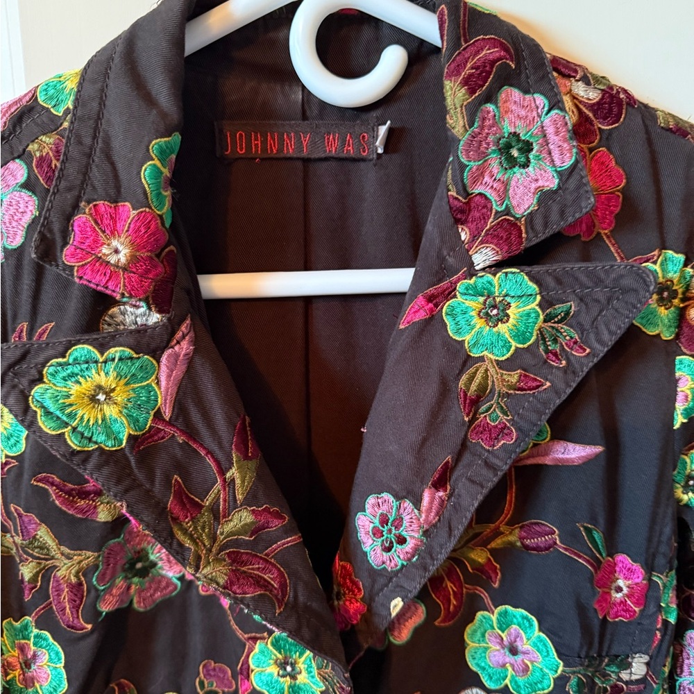 Johnny Was Floral Embroidered Button Front Trench Coat, size small
